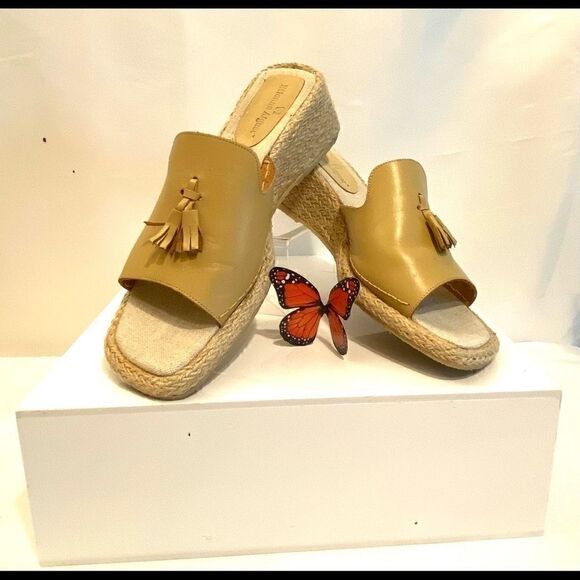 Etienne Aigner slide on   - Picture 2 of 4